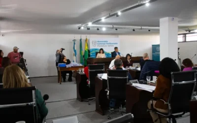 El Concejo Deliberante de Varela autoriza al Ejecutivo a llamar a licitación para el servicio de recolección de residuos y renovó la licencia del edil Christian Rodríguez