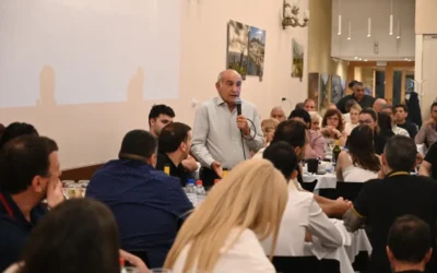 A 42 años de la Democracia: El radicalismo bonaerense celebró con un llamado a la unidad