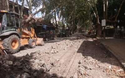 Comenzó la puesta en valor de las calles empedradas en la zona céntrica