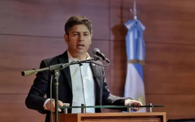 En la Asamblea Legislativa, Kicillof acusó a Milei de ejecutar “un plan de destrucción masiva de industrias”