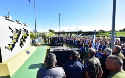 Homenaje a los héroes de Malvinas en Florencio Varela: a 44 años de la guerra