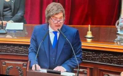 Milei al bloque peronista: “Son una manga de delincuentes y por eso tienen a su líder presa”