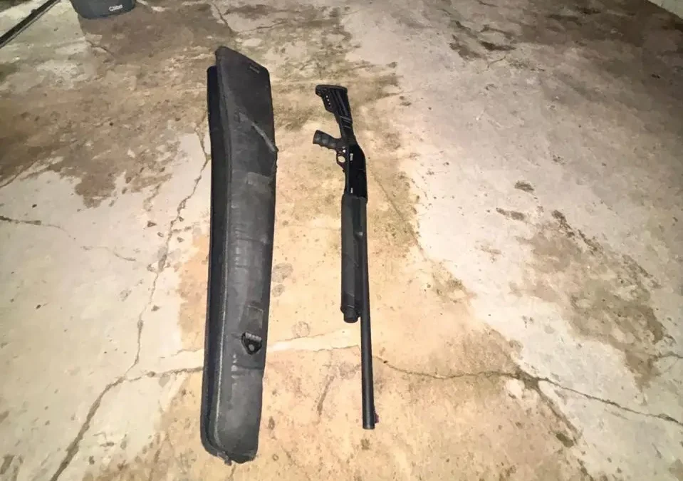 Rápida intervención de la policía ante amenaza con un arma de fuego en un colegio de Villa Vatteone: Es un menor de edad