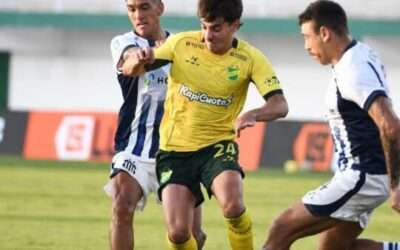 Torneo Apertura: Talleres de Córdoba  le ganó a Defensa y Justicia en Varela