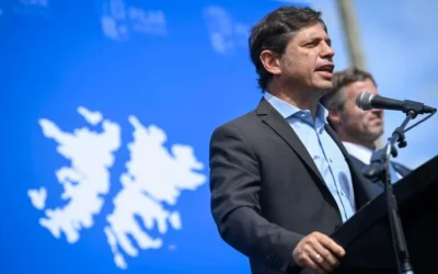 Sin Villarruel: el peronismo busca copar la foto de la vigilia por Malvinas y exhibe a tres gobernadores