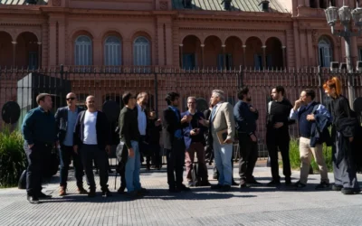 El Gobierno prohibió el ingreso de la prensa acreditada a la Casa Rosada