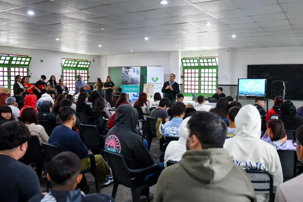 Watson: “Fue indispensable otorgar herramientas para la inserción laboral de jóvenes varelenses”