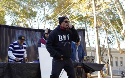 Show de la Clínica Rap y la garra del freestyle en la plaza de Florencio Varela