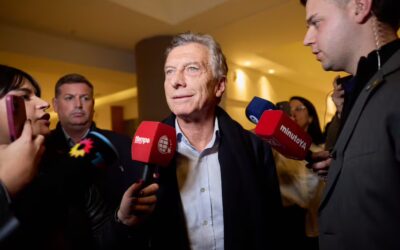 Mauricio Macri defendió la libertad de prensa y profundizó la distancia oficial