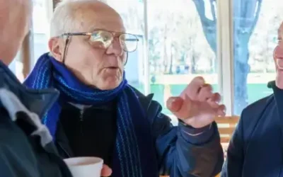 El sacerdote varelense Armando Dessy sufrió una caída y se fracturó el tabique nasal