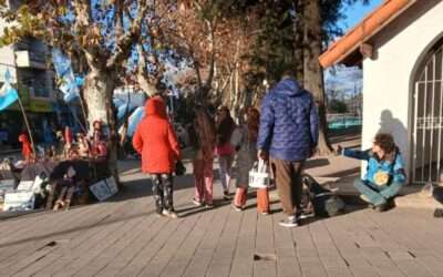 Ante el frio polar un café y tortas fritas