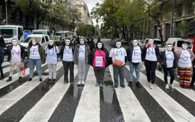Femicidios: matan a una mujer cada 40 horas en el país