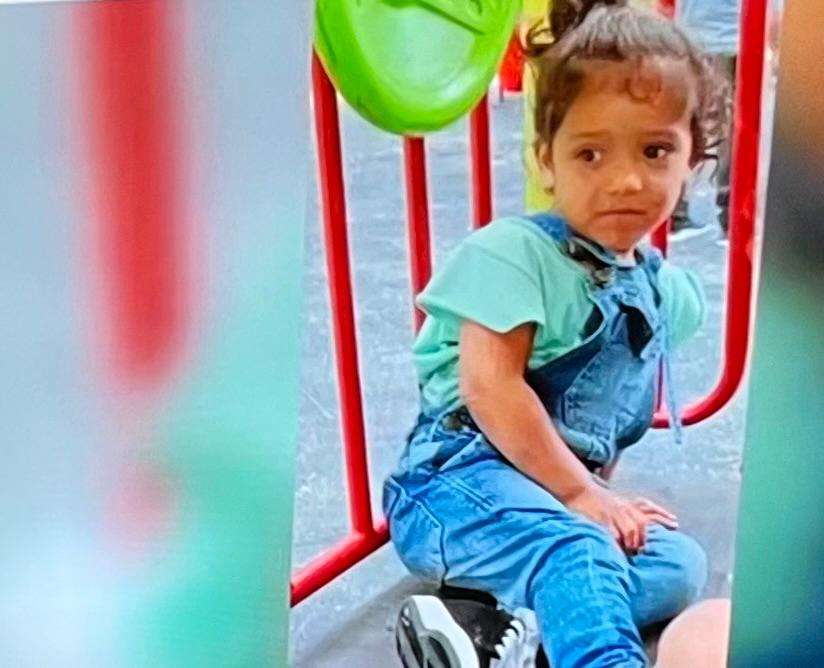Investigan a una mujer por la muerte de su hija: Es la tercera niña que pierde en 13 años