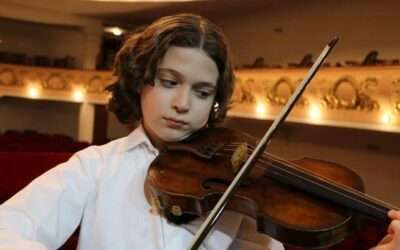 Concierto de lujo en la Parroquia San Juan Bautista: El violinista prodigio Marcos Carrera tocará como solista junto a la Sinfónica de Florencio Varela