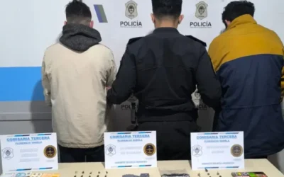 Allanamientos, secuestro de drogas y detenciones en Villa Angélica