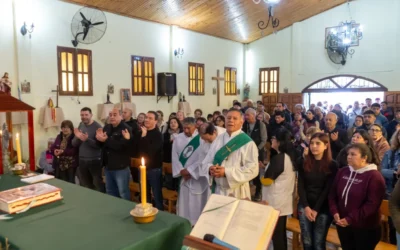 Florencio Varela conmemoró al Señor de los Milagros de Mailín