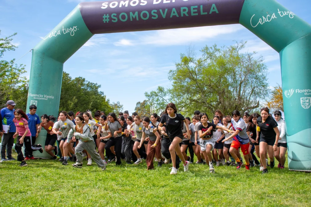 CROSS country2
