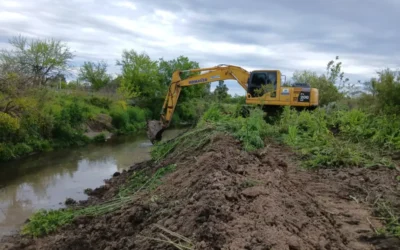El Municipio intensificó la limpieza de accesos y arroyos para prevenir anegamientos por El Niño